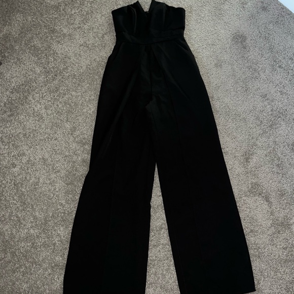 Jumpsuit - Picture 2 of 8